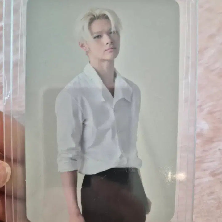 [BUNJANG] ENHYPEN Niki Marriott Bonvoy Photocard / 엔하이픈 니키 Marriott Bonvoy 포토카드 양도