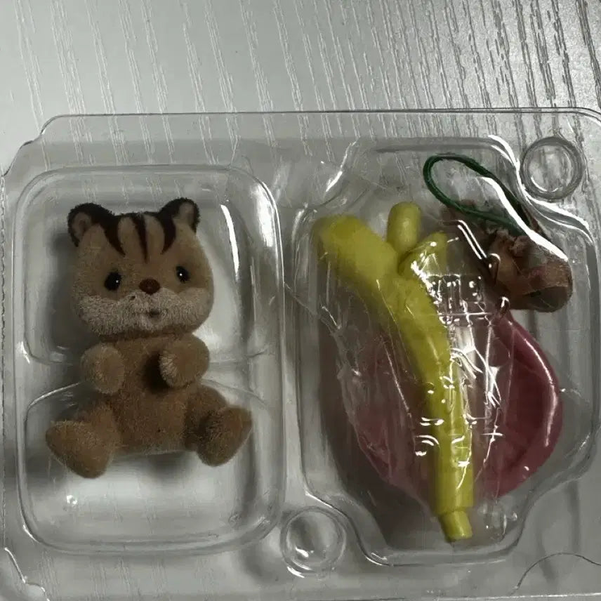 [BUNJANG] Sylvanian Families Fairy Forest Blind Pack Squirrel (Sealed) / 오늘만 할인_(미개봉) 실바니안 요정의숲 블라인드 팩 다람쥐