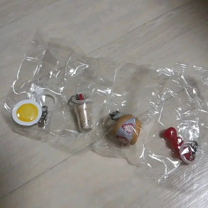 [BUNJANG] Bandai Sweets Miniature Keychain Set / 반다이 스위츠 디저트 간식 메지루시 일본 식품 가챠 미니어처 키링