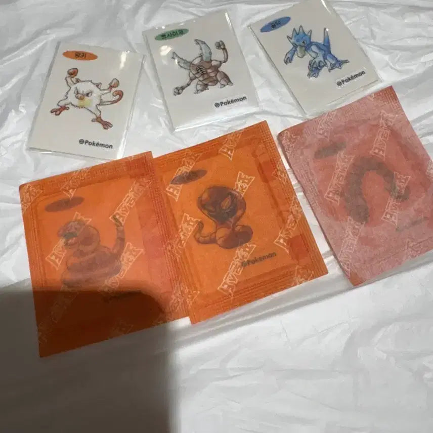 [BUNJANG] Pokemon 30th Anniversary Artwork Tteobbo Tteobbo Seal / 포켓몬 30주년 아트웍 띠부띠부씰 판매합니다
