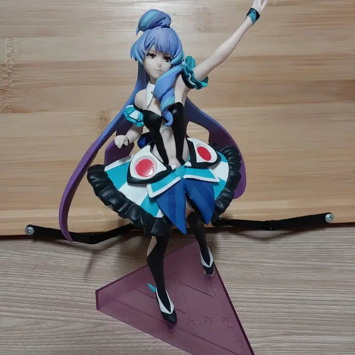 [BUNJANG] Banpresto Macross Delta Mikumo Gynemer SQ Figure / 반프레스토 SQ 마크로스 델타 왈큐레 미쿠모 기느메르 피규어