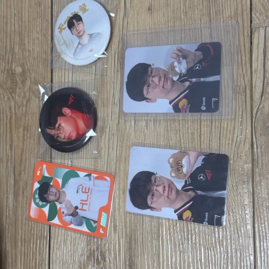 [BUNJANG] T1 Doran Photocard Bundle Set / 티원 도란 포토카드 포카(파우치, 인형) 뱃지 doran