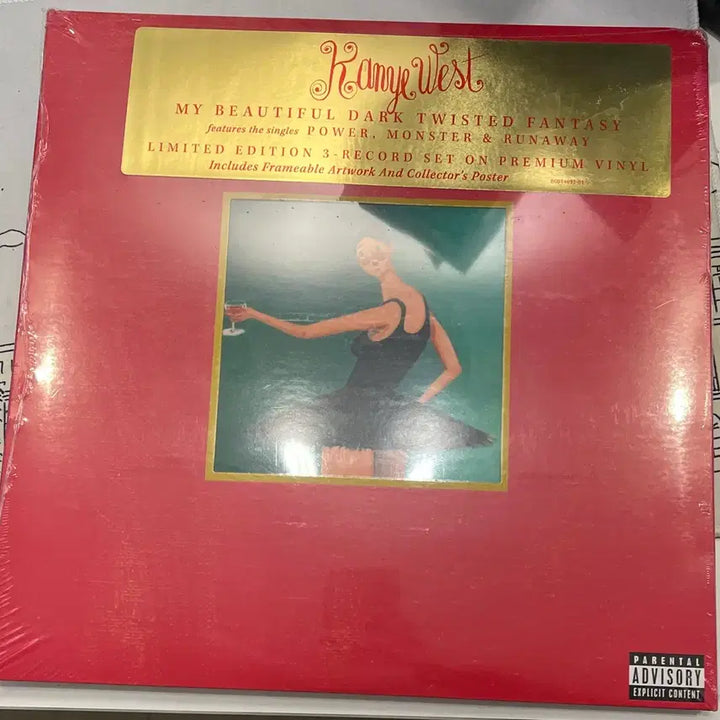 [BUNJANG] Kanye West My Beautiful Dark Twisted Fantasy Vinyl LP (Sealed) / 칸예 mbdtf lp 비닐미개봉 판매