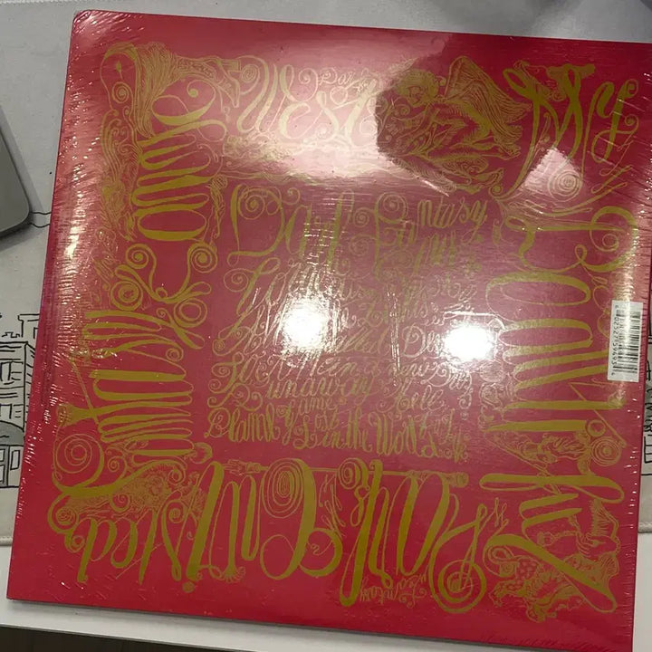[BUNJANG] Kanye West My Beautiful Dark Twisted Fantasy Vinyl LP (Sealed) / 칸예 mbdtf lp 비닐미개봉 판매
