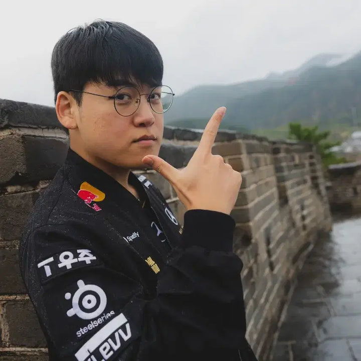 [BUNJANG] T1 2025 Worlds Gumayusi Uniform Jacket XL / 2025 T1 월즈 구마유시 유니폼 자켓 XL