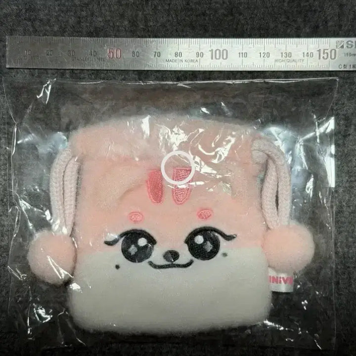 [BUNJANG] Ive Mini V Leanie Mini Pouch / 아이브 미니브 이랑이 미니 파우치