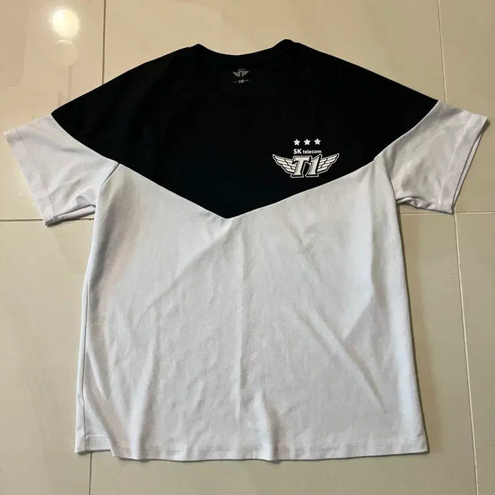 [BUNJANG] T1 SK Telecom Uniform T-Shirt / 티원 t1유니폼 SK telecom 티셔츠