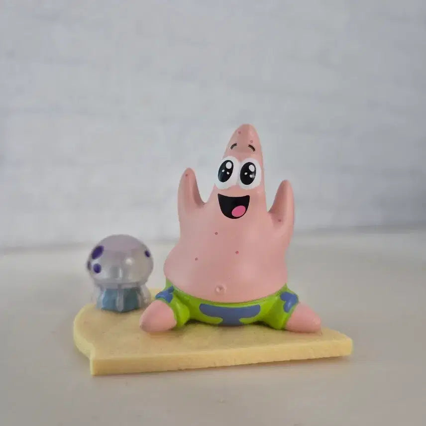 [BUNJANG] SpongeBob Baby Patrick Star Figure / (택포)스폰지밥_베이비 뚱이 피규어