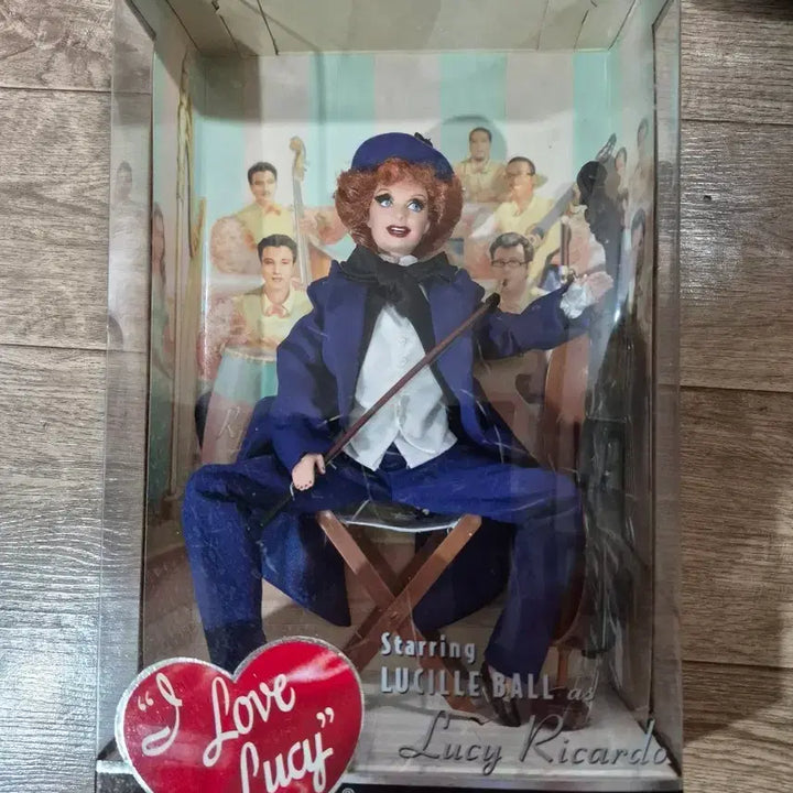 [BUNJANG] Barbie Collector I Love Lucy Doll Lucy Ricardo / 바비 컬렉터 아이러브루시 인형 루시리카르도