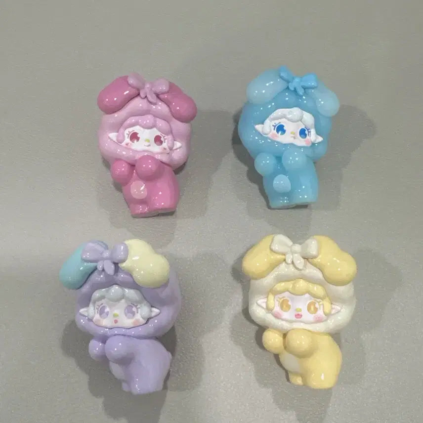 [BUNJANG] Yuki Figure Set (4 Pieces) / 유키 피규어