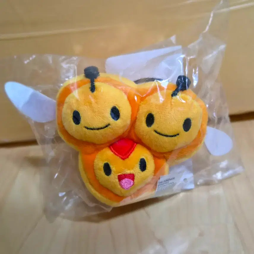 [BUNJANG] Pokemon Fit Combee Plush (Sealed, Authentic White Tag) / 포켓몬 pit 핏 세꿀버리 인형 누이