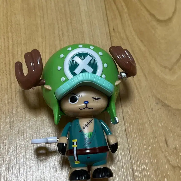[BUNJANG] Chopper Wind-up Figure / 쵸파 태엽 피규어