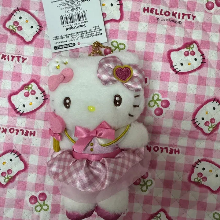 [BUNJANG] Sanrio Hello Kitty Mascot Doll / 산리오 헬로키티 더 좋아하게 만들어 줄게 마스코트 키티 마코 인형