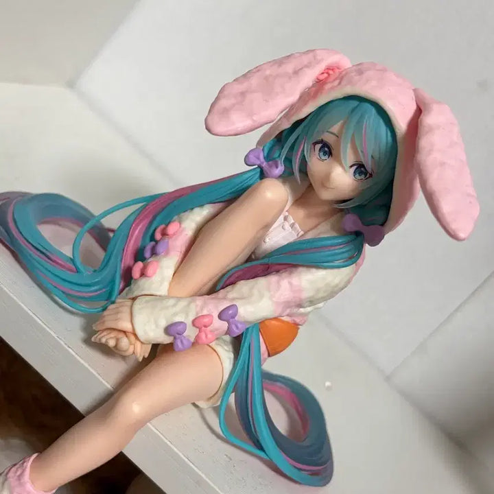 [BUNJANG] Hatsune Miku Rabbit Pajamas Noodle Stopper Figure (Box Included) / 하츠네미쿠 파자마 토끼 누들스토퍼 피규어(박스 O)