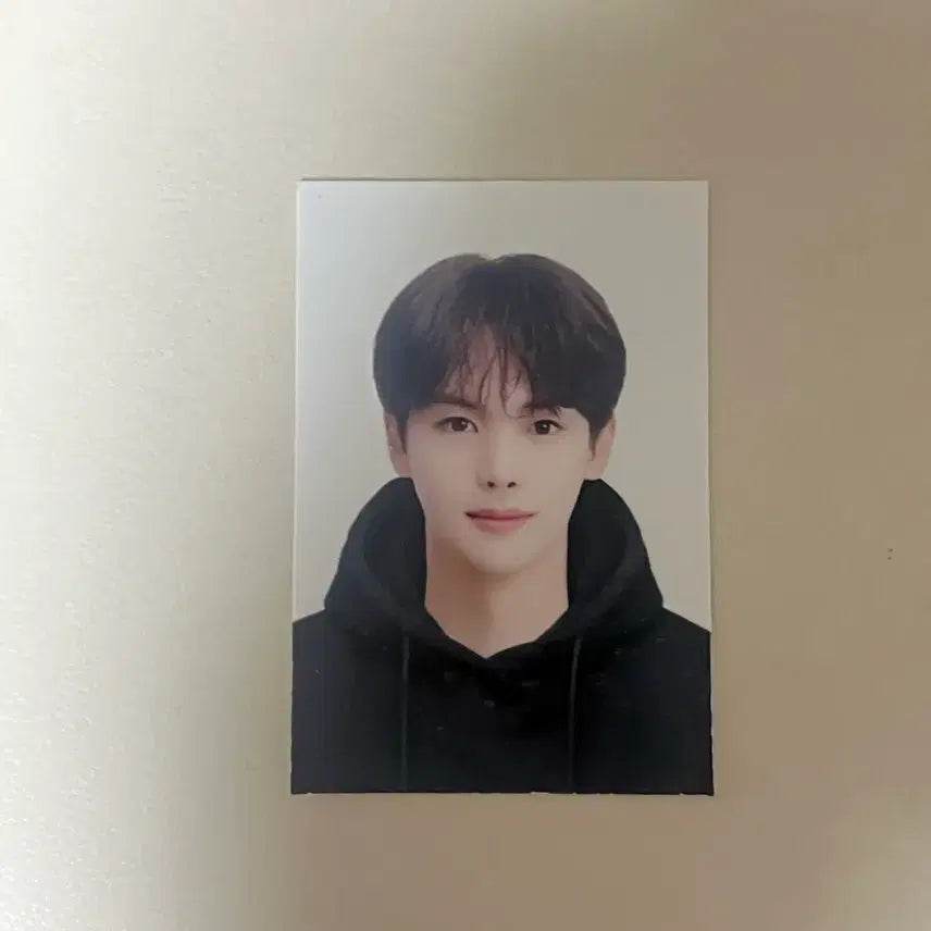 [BUNJANG] Kim Gyuvin Custom Photo Set / 김규빈 증사