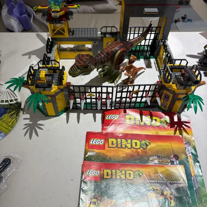 [BUNJANG] LEGO Creator 3-in-1 Dino 5887 Instruction Manuals / 레고 5887 디노