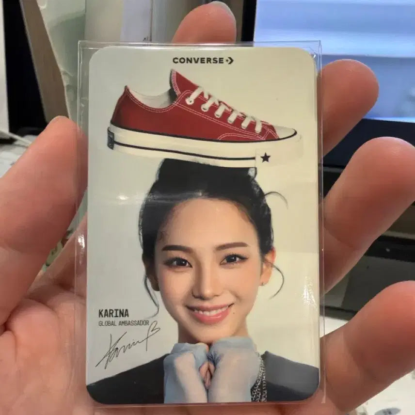 [SOLD OUT] [BUNJANG] Karina Converse Photocard / 카리나 컨버스 포카