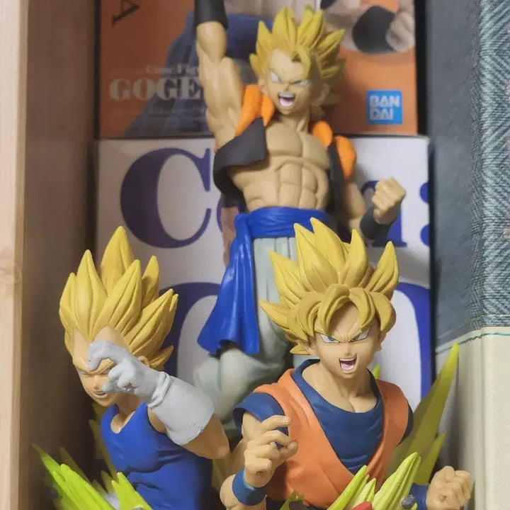 [BUNJANG] Dragon Ball Super Saiyan Goku, Vegeta, Gogeta Figure Set / [드래곤볼] 초사이어인 손오공,베지터+오지터 피규어 팝니다.