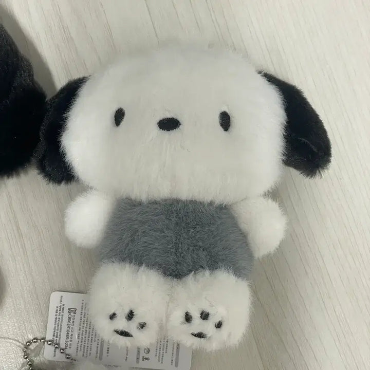 [BUNJANG] Sanrio Pochacco Monotone Plush Keyring Set (3 Sizes) / (3종 세트) 산리오 포차코 모노톤 흑백 그레이 인형 키링
