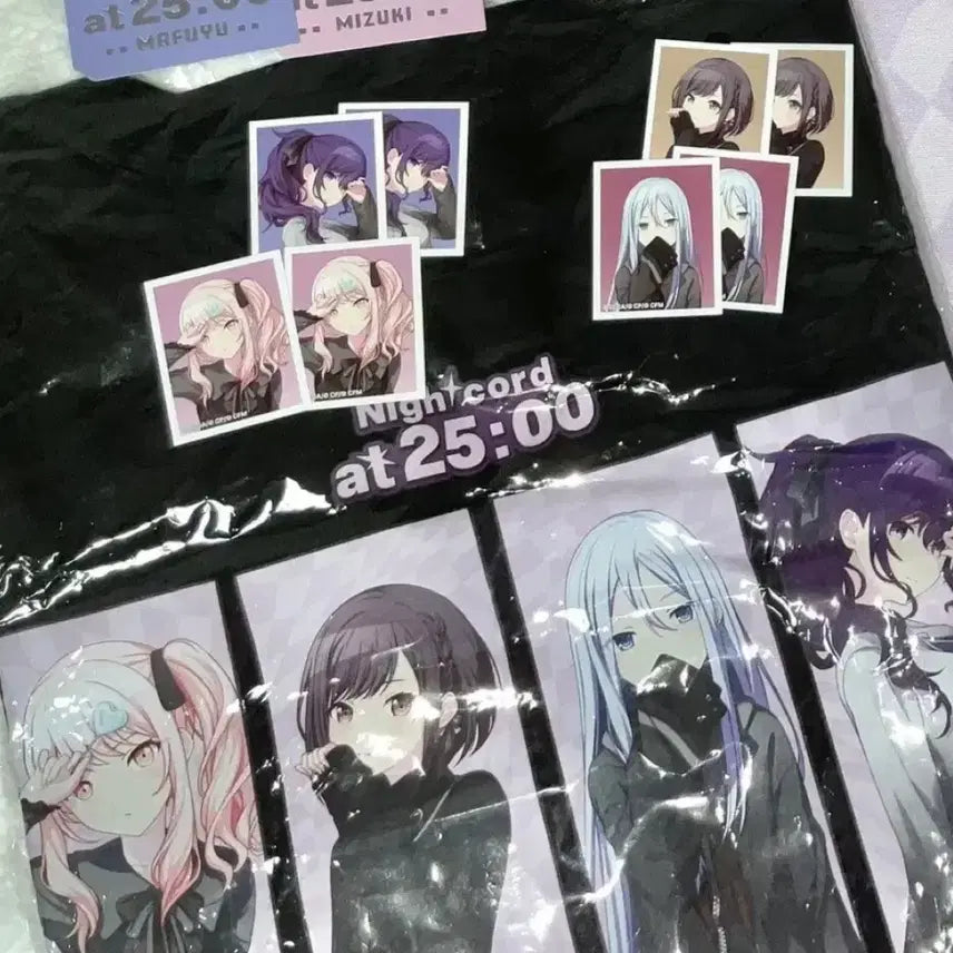 [BUNJANG] Project SEKAI Niigo T-Shirt Ena Mafuyu Mizuki Kanade / 프로세카 팝업스토어 니고 티셔츠 판매 에나 마후유 미즈키 카나데 프세카