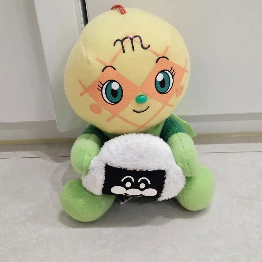 [BUNJANG] Anpanman Melon Bread Man Plush Doll / 호빵맨 메론빵맨 인형 판매합니다.