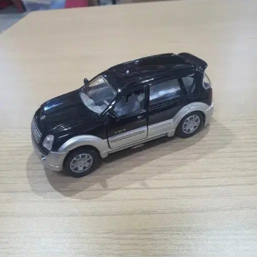 [BUNJANG] Korean Diecast Model Old Rexton / 국산미니카 구형 렉스턴