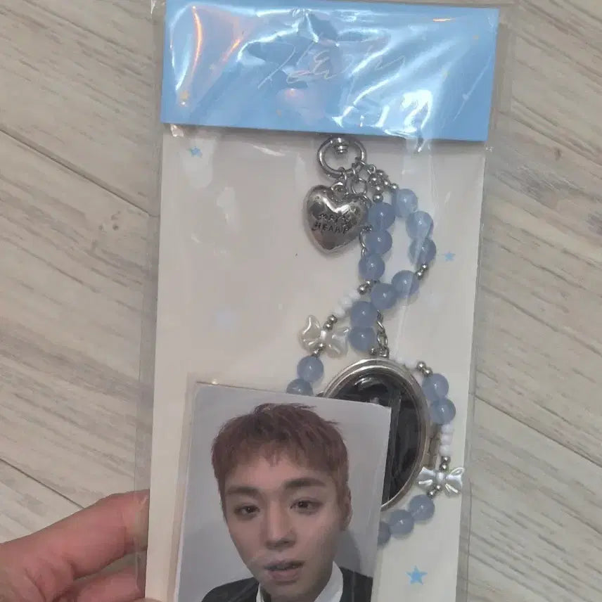 [BUNJANG] Park Ji Hoon Same Seat Mirror Keyring (Photocard Included) / 박지훈 같은자리 미러키링