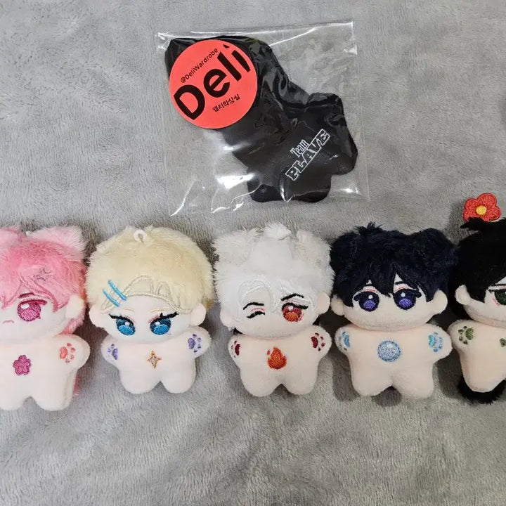 [BUNJANG] PLAVE 5cm Doll Bundle Set / 일괄) 플레이브 5cm 인형 판매해요
