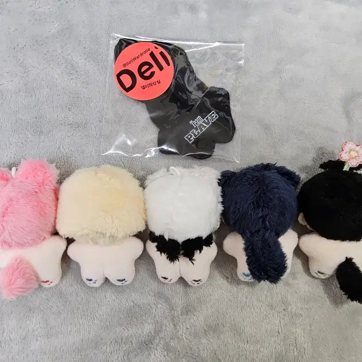 [BUNJANG] PLAVE 5cm Doll Bundle Set / 일괄) 플레이브 5cm 인형 판매해요