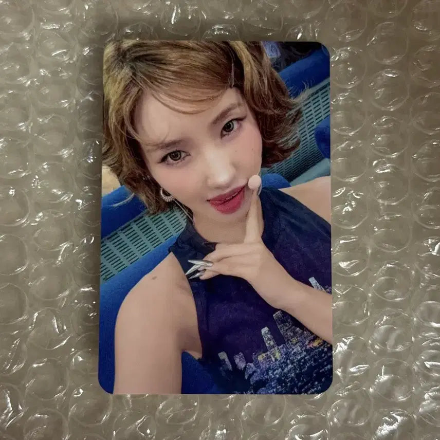 [BUNJANG] G)I-DLE Gimme Dat Love WE MADE Makestar Photocard Soyeon / 아이들 Gimme Dat Love WE MADE 메이크스타 소연 포카