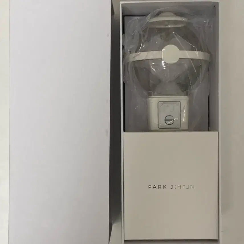 [BUNJANG] Park Ji-hoon Lightstick Photocard Set / 박지훈 응원봉 뽑봉 포카포함 미사용품 양도 판매