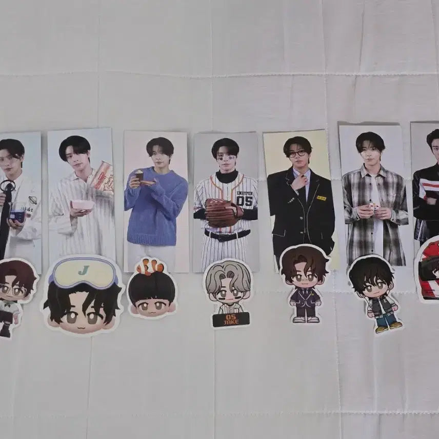 [BUNJANG] Enhypen Jake World Ver. Concept Photo + Sticker Set / [제이크] 엔하이픈 월드 ver.(컨셉포터+스티커)