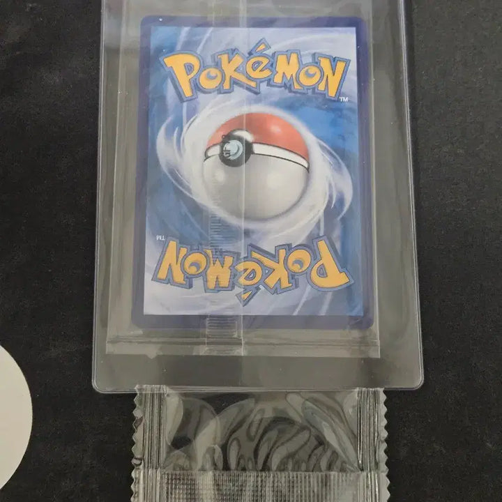 [BUNJANG] Pikachu RR &amp; Coin Pokemon Cards (Reprint) / 중판 피카츄 rr 및 코인 포켓몬카드