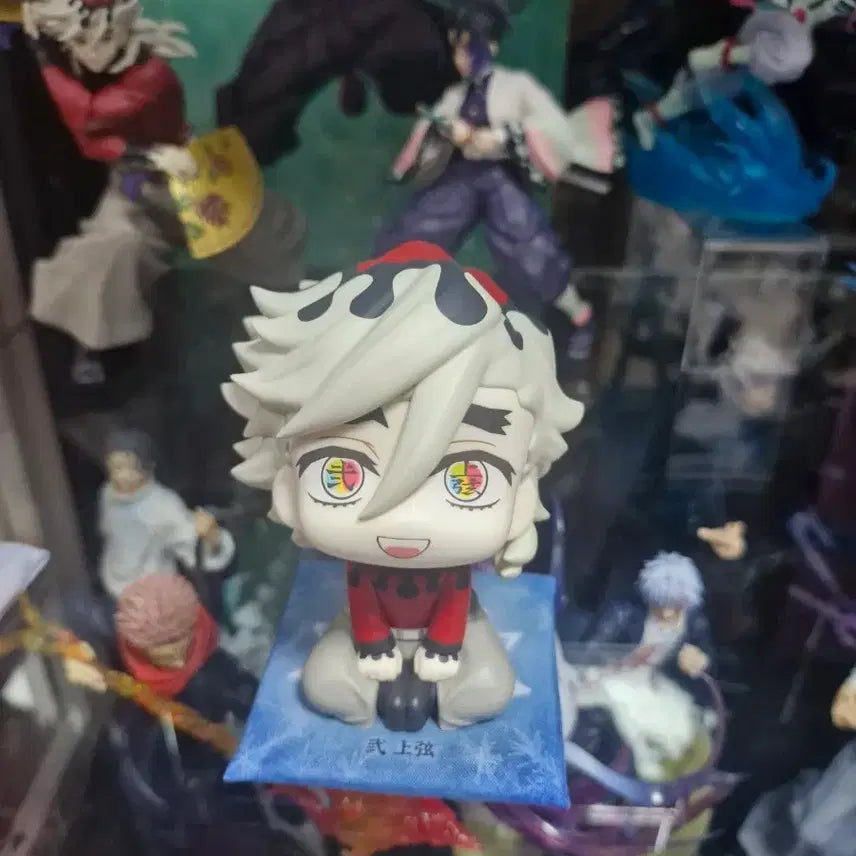 [BUNJANG] Demon Slayer: Kimetsu no Yaiba Doma Look Up Figure with Cushion (Unofficial) / 귀멸의 칼날 도우마 메가하우스 룩업 피규어 방석 포함 (비공굿 방석)
