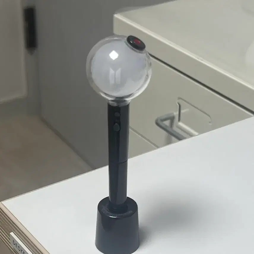 [BUNJANG] BTS ARMY Bomb Ballpoint Pen / BTS 아미밤 볼펜