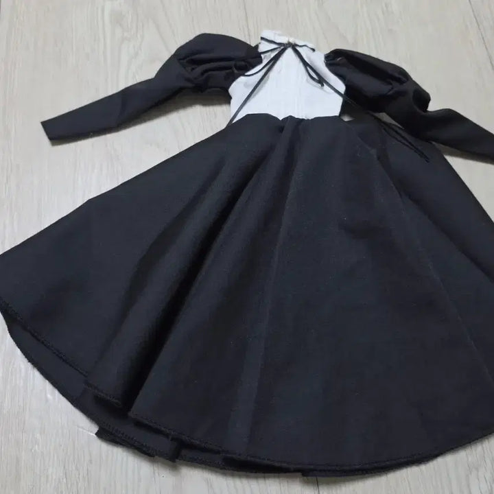 [BUNJANG] 40cm Ball-Jointed Doll Clothes - Black Dress Set / bjd4분 40cm azone4 육일돌 구관 의상 판매