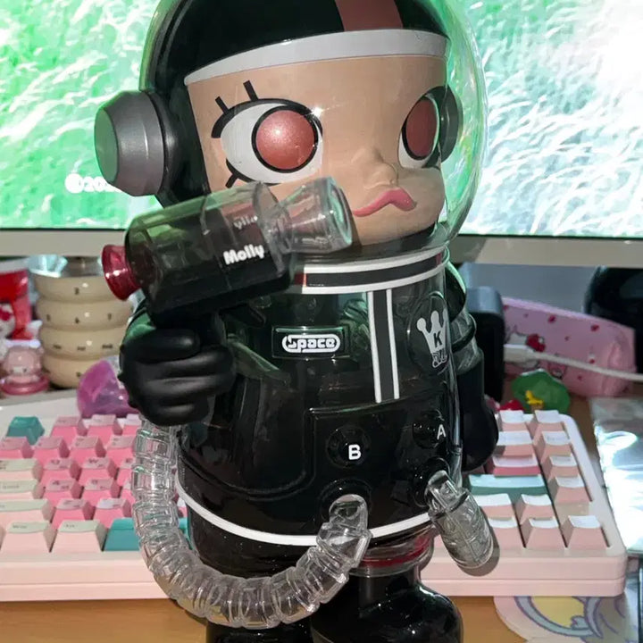 [BUNJANG] PopMart Space Molly Soft Drink 400% Figure / 팝마트 스페이스 몰리 소프트드링크 400% 피규어
