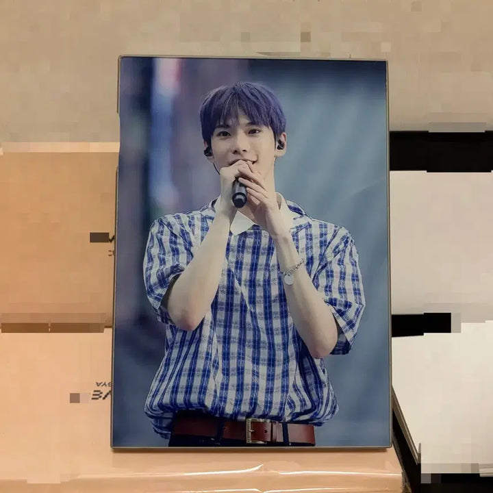[BUNJANG] NCT 127 Doyoung "Show" 2017 SM Concert Acrylic Frame / 엔시티 127 도영 탁상용 아크릴 액자 nct
