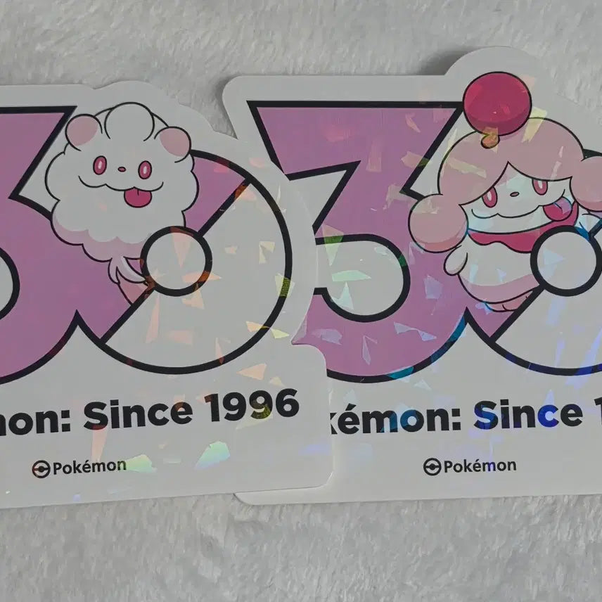 [BUNJANG] Pokemon 30th Anniversary Logo Sticker / 포켓몬 30주년 기념 로고 스티커 나루림, 나룸퍼프 판매합니다!
