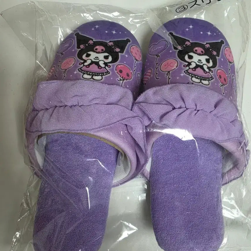 [BUNJANG] Sanrio Kuromi Lottery 3rd Prize Purple Slippers (Sealed) / 산리오 쿠로미 쿠지 3등상 보라색 슬리퍼 미개봉