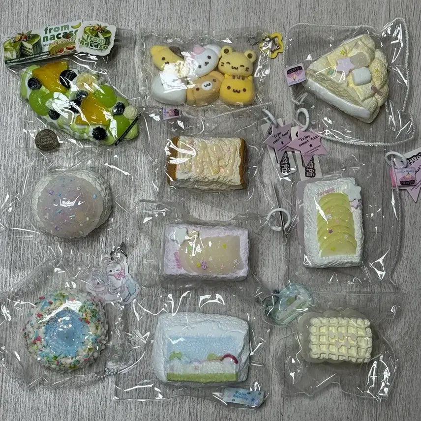 [BUNJANG] Handmade Malangi Chewing Gum Scented Squishy Toy - Sugar Bread Wagul &amp; Wengching Farm / 수제 말랑이 판매 설탕빵 와글이 녜녜연구소 웬칭 팜 천리 플라워부싱