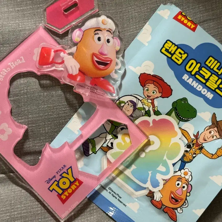 [BUNJANG] Disney Toy Story Mini Random Acrylic Stand Mrs. Potato Head / 다이소 토이스토리 미니 랜덤 아크릴스탠드 미세스 포테이토