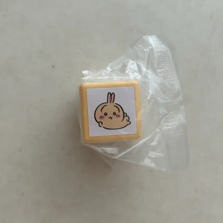 [BUNJANG] Chiikawa Double Stamp Gacha Usagi (New) / 치이카와 더블도장 가챠 우사기 새상품