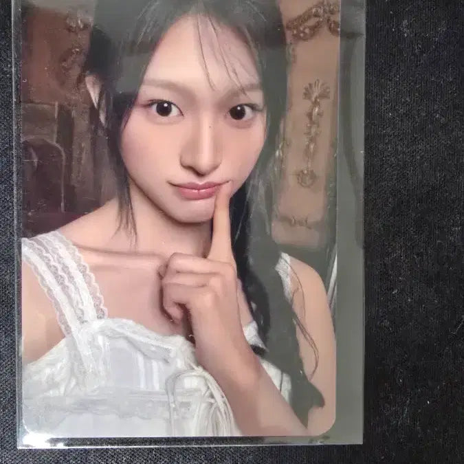 [BUNJANG] RESCENE Run Away Minami Photocard / 리센느 runaway 공방 미나미 포카 양도합니다