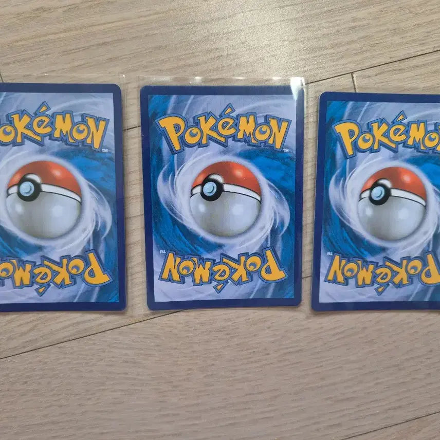 [BUNJANG] Pokemon Card 25th Anniversary Pikachu V 3 Types Bundle Set / 포켓몬카드 25주년 피카츄 V 3종 일괄