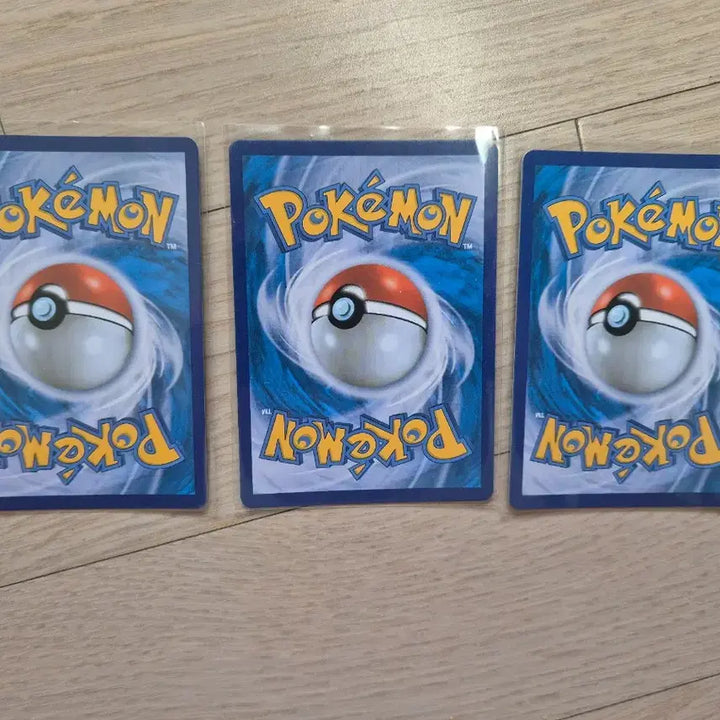[BUNJANG] Pokemon Card 25th Anniversary Pikachu V 3 Types Bundle Set / 포켓몬카드 25주년 피카츄 V 3종 일괄