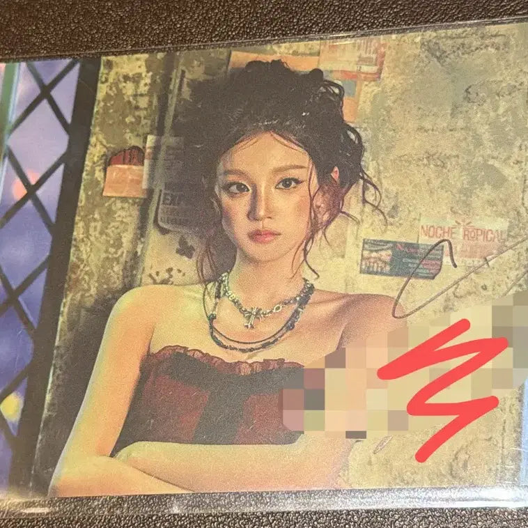 [BUNJANG] GIDLE Minnie Give Me Love Lucky Draw Signed Postcard / 아이들 공방 깁미댓럽 싸인 엽서 우기 역조공 idle 깁미댓럽 럭드