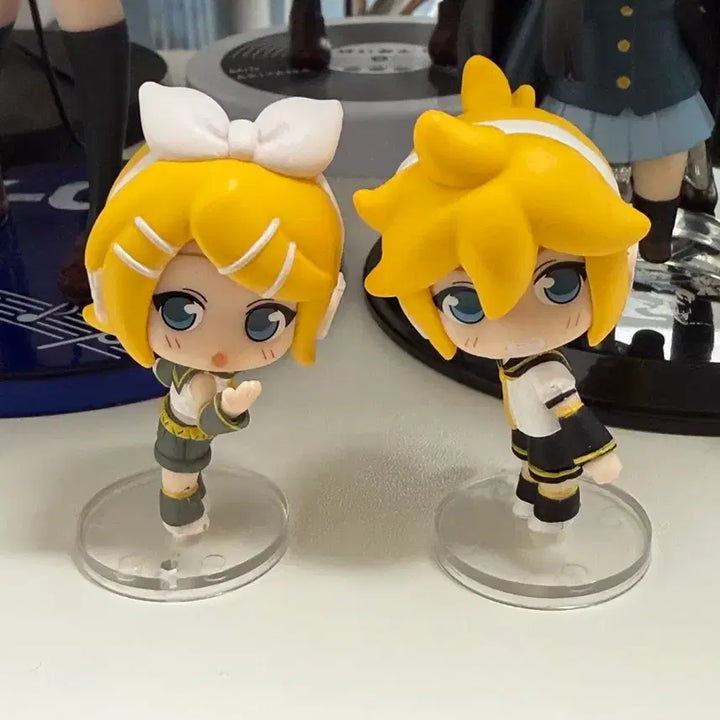 [BUNJANG] Vocaloid Kagamine Rin &amp; Len Kocchimuite Gacha Figure Bundle Set / [개봉전시 일괄] 보컬로이드 카가미네 린 렌 콧치무이테 가챠 피규어