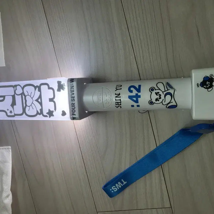 [BUNJANG] TWS Official Light Stick Full Set / 투어스 응원봉 풀 구성 컨디션 최고