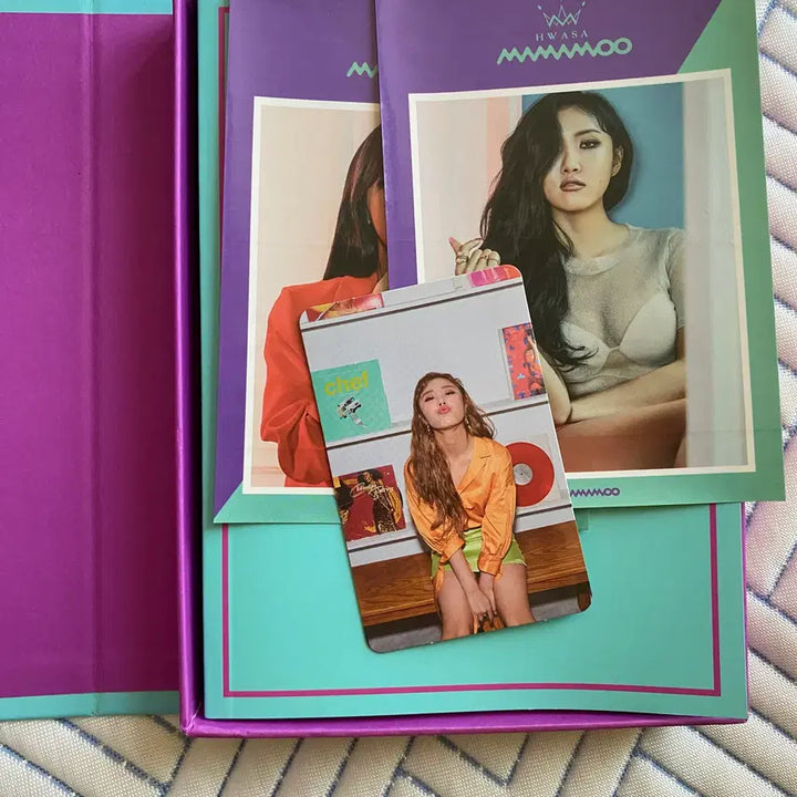 [BUNJANG] MAMAMOO Hwasa Moonbyul Wheein Stickers Photobook Set / 마마무 휘인 포카 문별 화사 스티커 나로말 앨범 포토북 (시디 x)